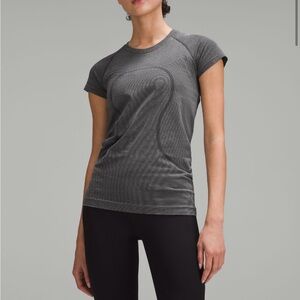 Lululemon Swiftly Tech Short Sleeve Shirt (hip length)